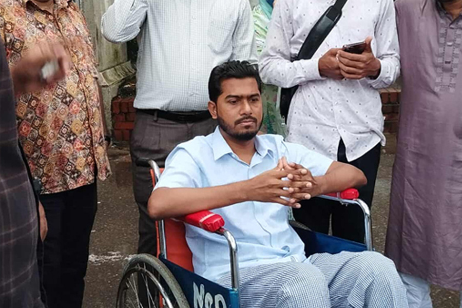 আজ দেশে ফিরছেন নুরুল হক নুর