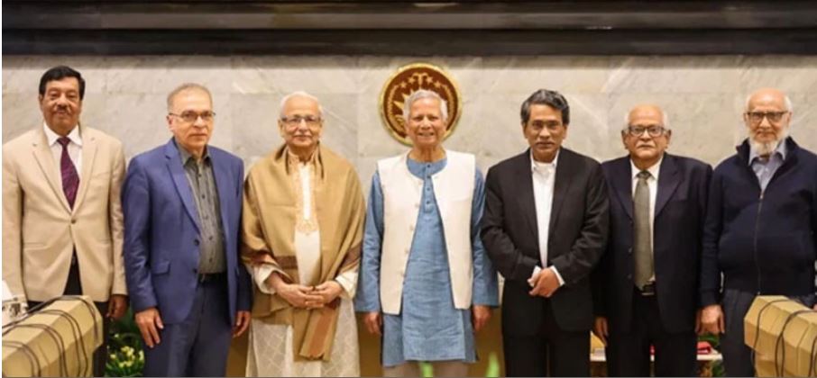 ফের জাতীয় ঐকমত্য কমিশনের মেয়াদ বাড়াল সরকার