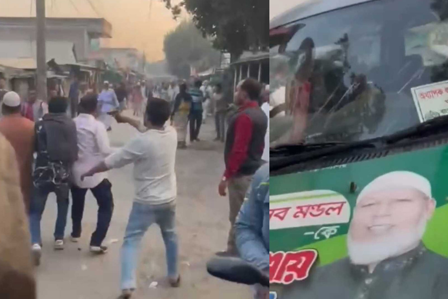 জামায়াত প্রার্থীর ওপর হামলা-গুলি, শতাধিক মোটরসাইকেল ভাঙচুর