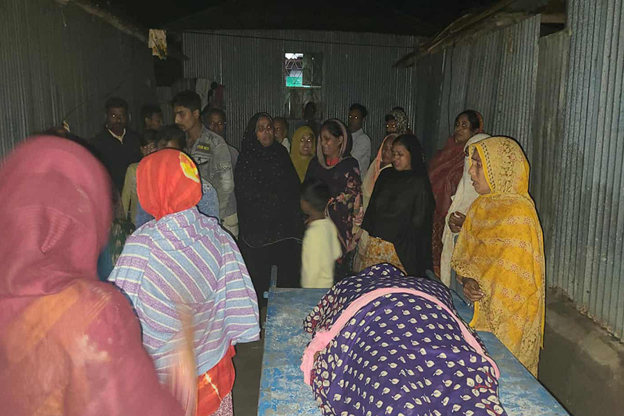 জমি নিয়ে বিরোধে আটঘরিয়ায় ভাতিজার হাতে ফুফু খুন