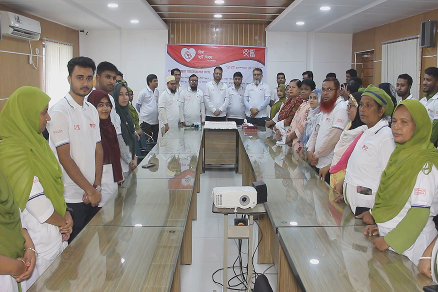 পাবনায় বিশ্ব হার্ট দিবস উপলক্ষে র‌্যালি ও ওষুধ বিতরণ