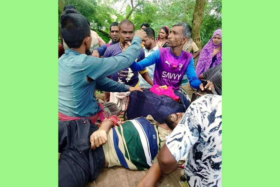 ফরিদপুরে মোটরসাইকেল-ট্রাক সংঘর্ষে নিহত ২