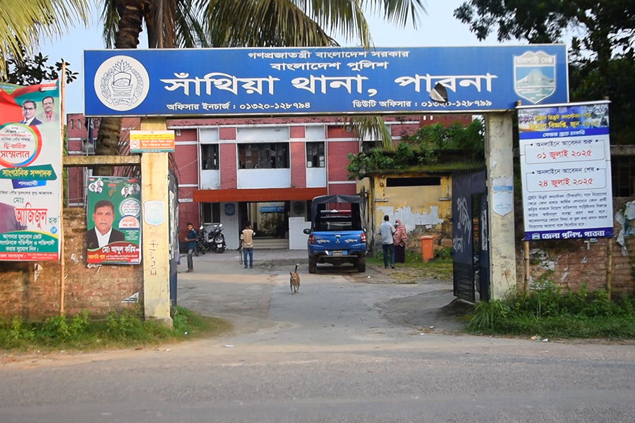 মানসিক রোগী পুত্রবধূর বটির কোপে প্রাণ গেল  শশুরের