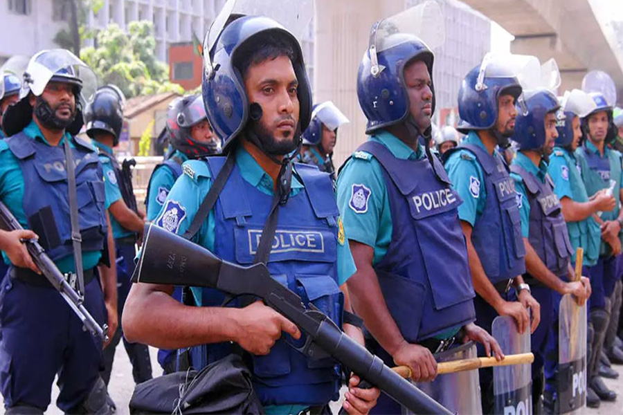 শান্তিপূর্ণ নির্বাচন নিশ্চিত করতে দেড় লাখ পুলিশকে বিশেষ প্রশিক্ষণ