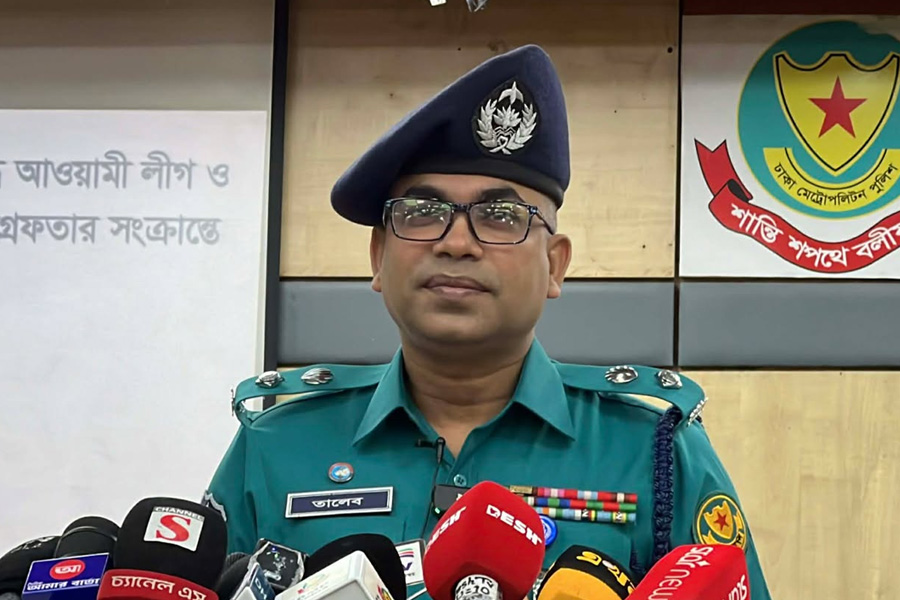 টাকা দিয়ে নেতাকর্মীদের মিছিল করায় আ.লীগ