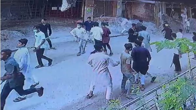‘চাঁদা না পেয়ে’ পল্লবীতে ব্যবসাপ্রতিষ্ঠানে হামলা-গুলি, আহত এক