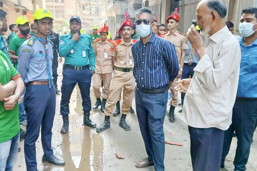 ঢাকায় দূষণবিরোধী বিশেষ যৌথ অভিযান শুরু