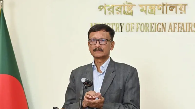 ভারতীয় মিডিয়ার আচরণ স্বাভাবিক সম্পর্কের জন্য সহায়ক নয়: পররাষ্ট্র উপদেষ্টা