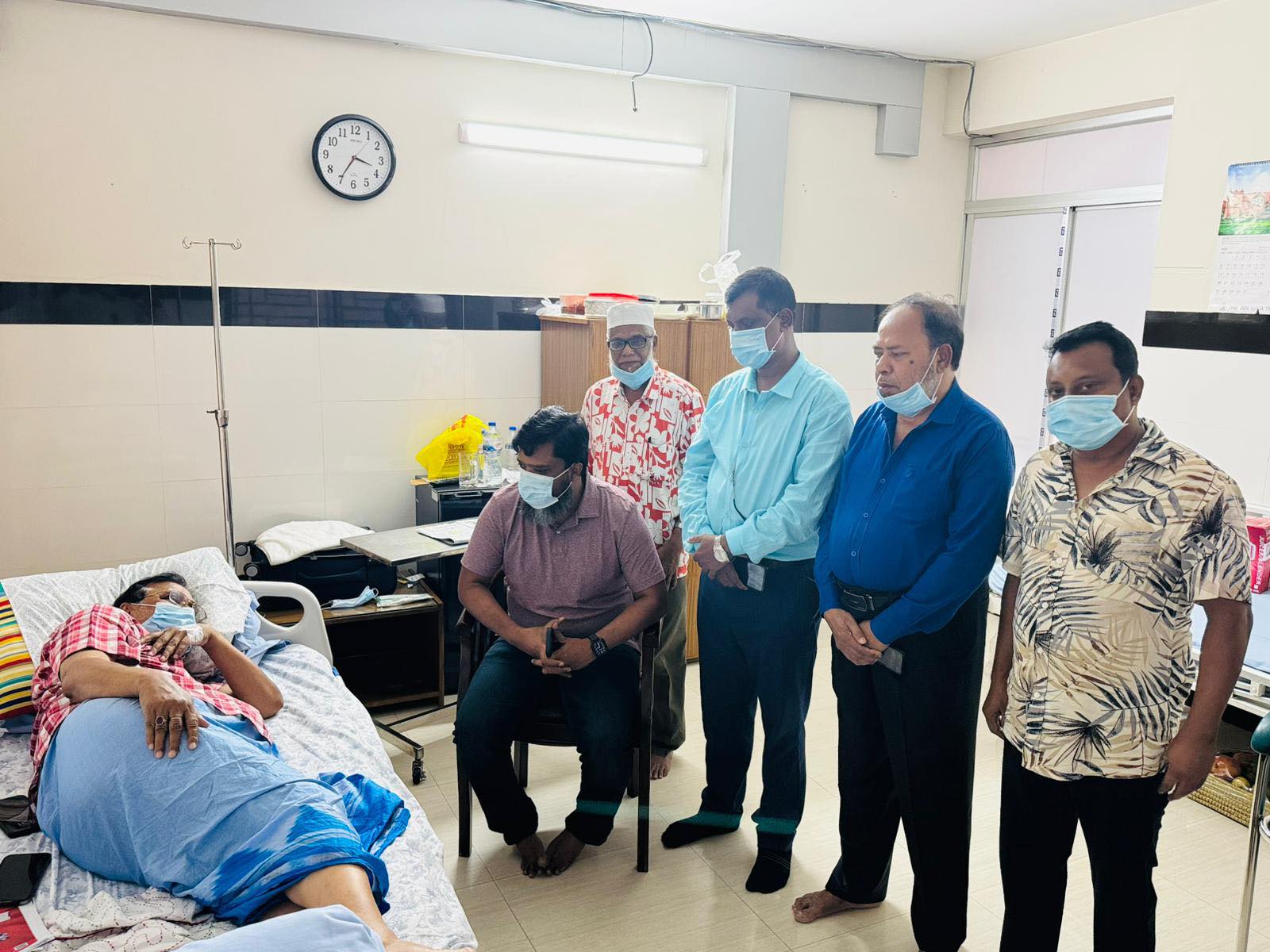চিকিৎসাধীন আবদুস সালামকে দেখতে যান বিএনপি নেতা রবিন