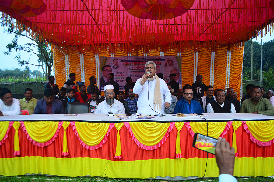 শেখ মুজিবুর রহমান স্বাধীনতার ঘোষনা দেননি: মিলন