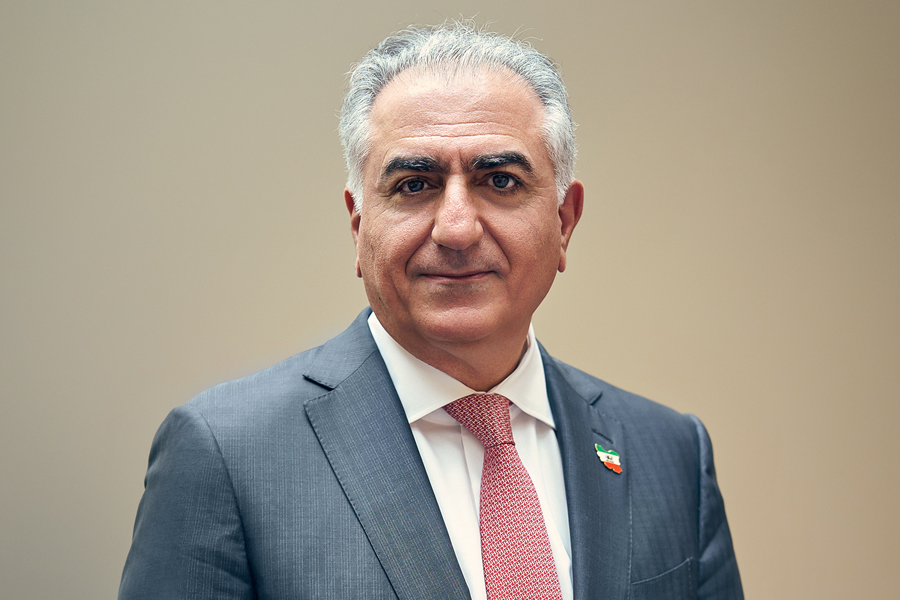 ক্ষমতায় গেলে পরমাণু কর্মসূচি বন্ধের ঘোষণা রেজা পাহলভির