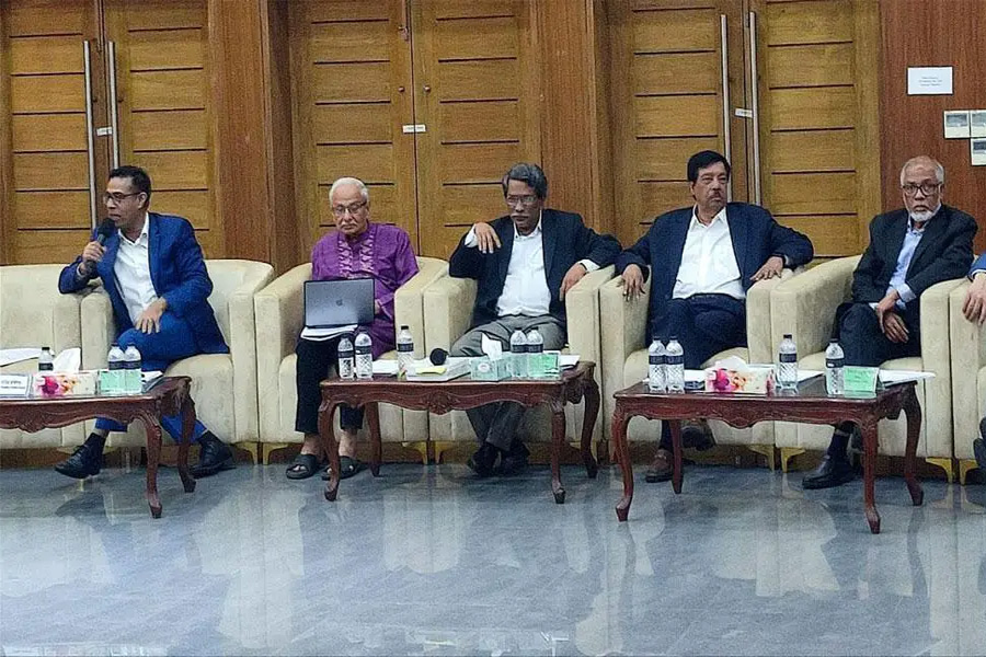 শুক্রবারের মধ্যে জুলাই সনদ বাস্তবায়নের ‘চূড়ান্ত রোডম্যাপ’: আলী রীয়াজ