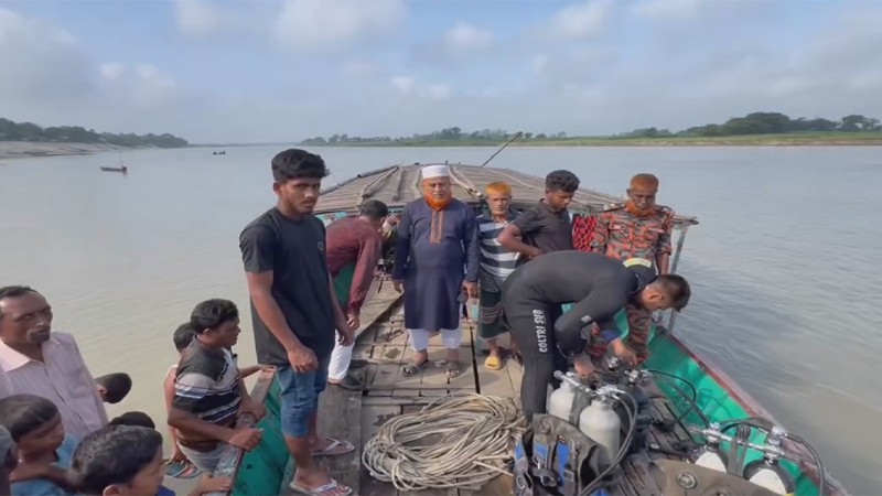 পাকুন্দিয়ায় নৌকাডুবিতে নিখোঁজ শিশুর মরদেহ উদ্ধার