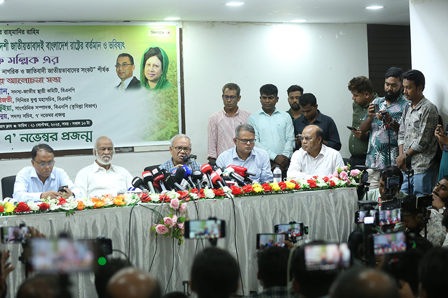 বাংলাদেশ দখলের হুমকি দিচ্ছে ভারতীয় নেতারা: রিজভী