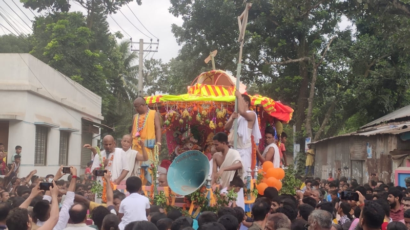 কুড়িগ্রামে রথযাত্রা উদযাপন, নিরাপত্তায় সেনাবাহিনী