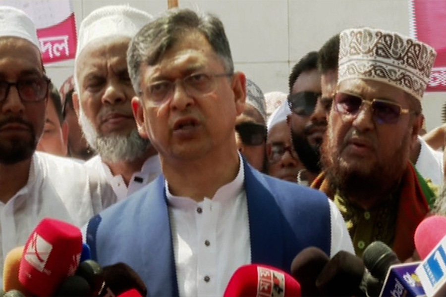 ধর্মের ভিত্তিতে রাজনীতিতে বিভাজন চায় না বিএনপি: সালাহউদ্দিন