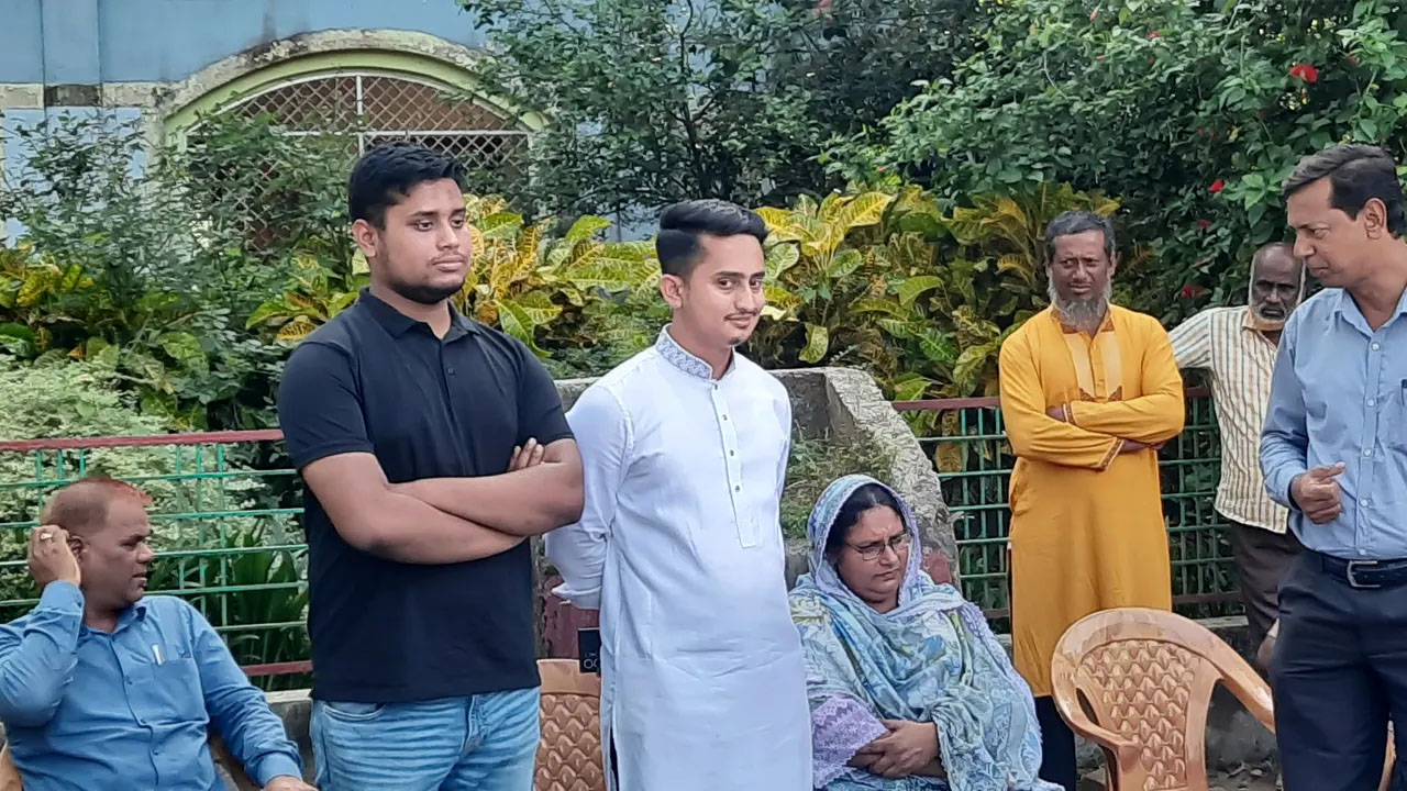 সারজিস-হাসনাতের পঞ্চগড়ে আকস্মিক সফর