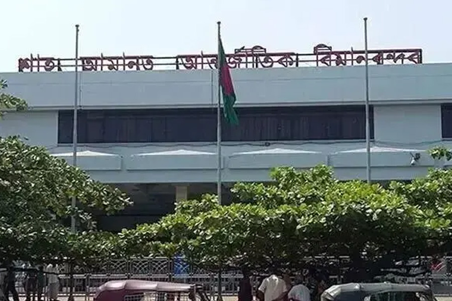 শাহ আমানতে দুই দিনে আরও ৭ ফ্লাইট বাতিল