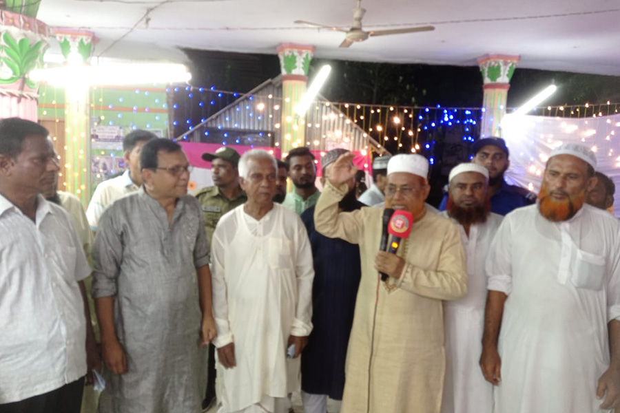 শিবচরের পূজামণ্ডপ পরিদর্শনে জামায়াতের এমপি প্রার্থী