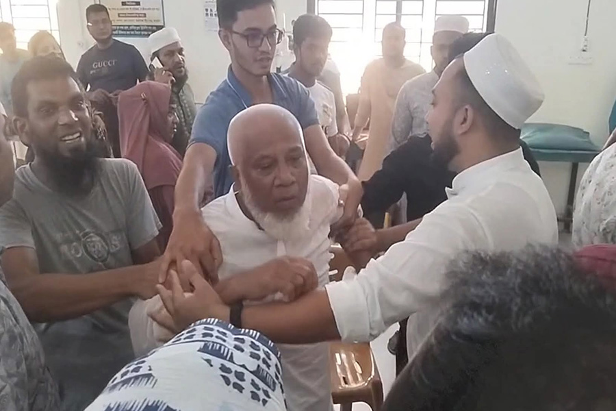 শিবচরে পুকুরের পানিতে ডুবে এক ছাত্রের মৃত্যু