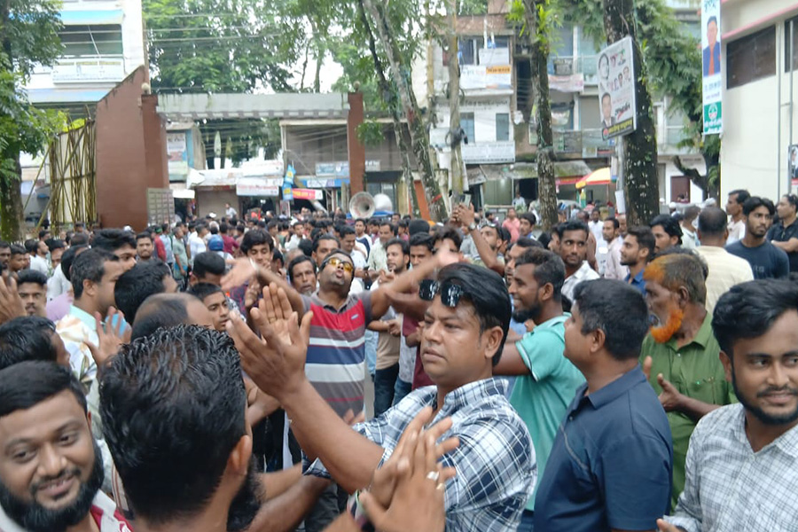 ডামুড্যায় জাতীয়তাবাদী যুবদল সভাপতি প্রার্থী উজ্জ্বল হাওলাদার