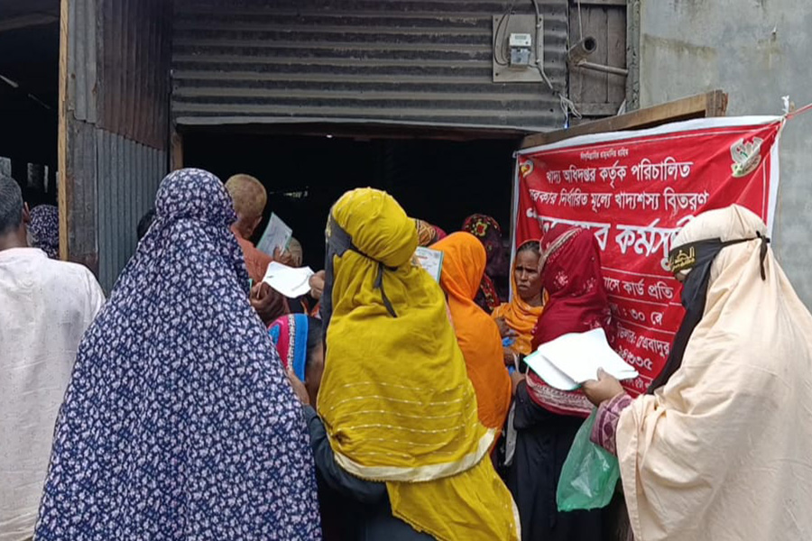 বেলকুচিতে খাদ্যবান্ধব কর্মসূচির চাল বিক্রিতে অনিয়ম