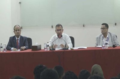 ‘মাননীয়’ বলার প্রয়োজন নেই, ঢাবি শিক্ষার্থীদের প্রধানমন্ত্রী