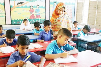 লম্বা ছুটি শেষে আজ থেকে ক্লাস শুরু