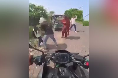 ছেলের সামনে থেকে মাকে তুলে নিয়ে যাওয়ার ভিডিওটি বানানো