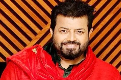 ফের কুলির চরিত্রে ওমর সানি