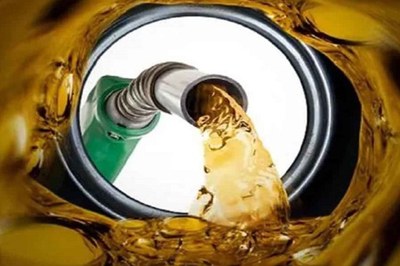 সারাদেশে অভিযানে সাড়ে ৪ লাখ লিটার অবৈধ তেল উদ্ধার