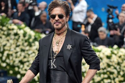 ‘আমিই পুরো দুনিয়ার রাজা’