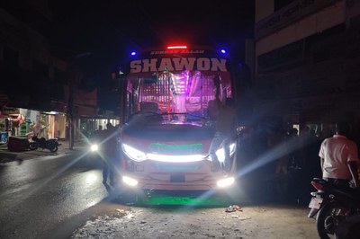 চাঁদা ছাড়া ঘোরে না বাসের চাকা, বন্ধ করে দেয়া হয় কাউন্টার