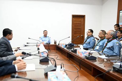 প্রধানমন্ত্রীর সঙ্গে স্কাউট সদস্যদের সাক্ষাৎ