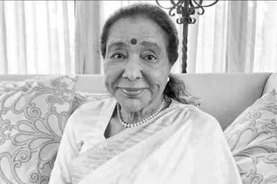 অনন্তলোকে আশা ভোঁসলে