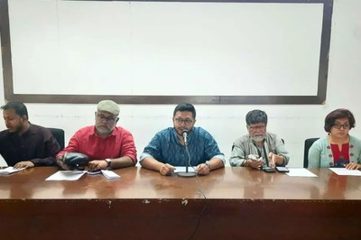 চলচ্চিত্র অধিদপ্তরে নির্মাতাদের ওপর হামলা, নিরাপত্তা-বিচারের দাবি