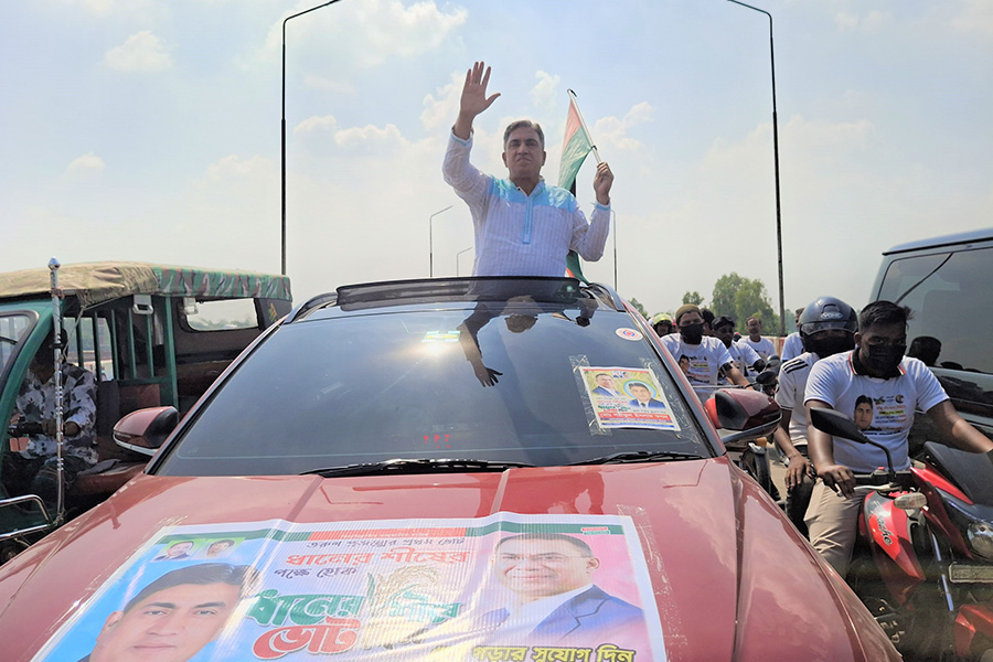 নাগরপুর বিএনপির মনোনয়ন প্রত্যাশির মোটরসাইকেল শোডাউন