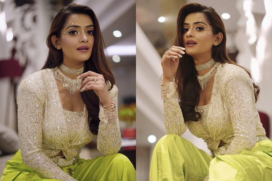 বিপিএল লুক নিয়ে সমালোচনায় তানজিন তিশা