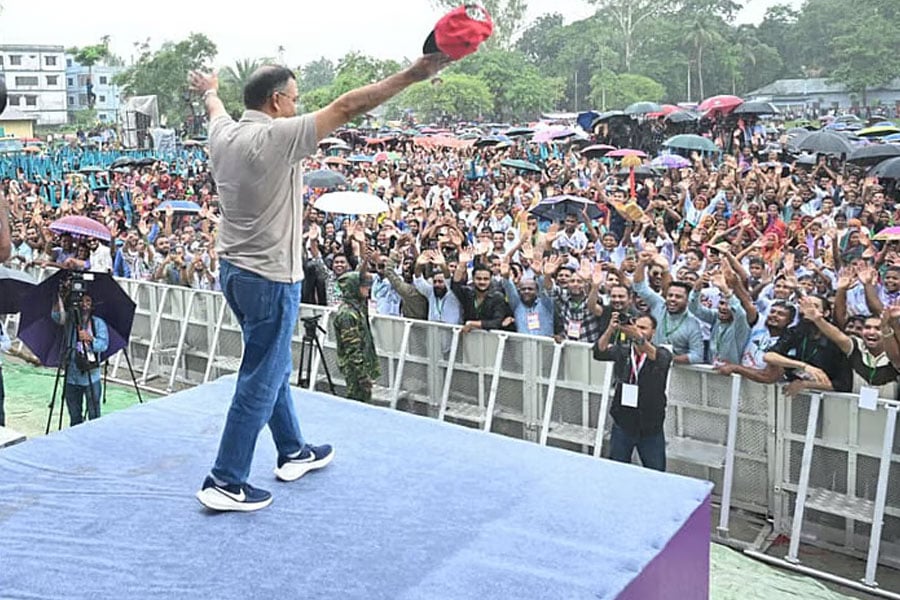 এই বাজেটকে যারা গণবিরোধী বলে, তারা জনগণের বন্ধু হতে পারে না: প্রধানমন্ত্রী