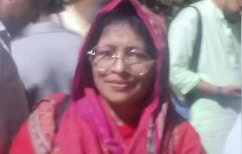 শিক্ষক আন্দোলনে সাউন্ড গ্রেনেডে আহত শিক্ষিকার মৃত্যু