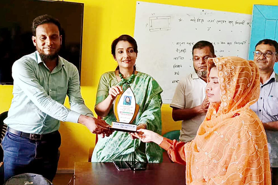 পাবনার ভাঙ্গুড়া দুইজন শিক্ষকের বিদায় ও বরণ অনুষ্ঠিত