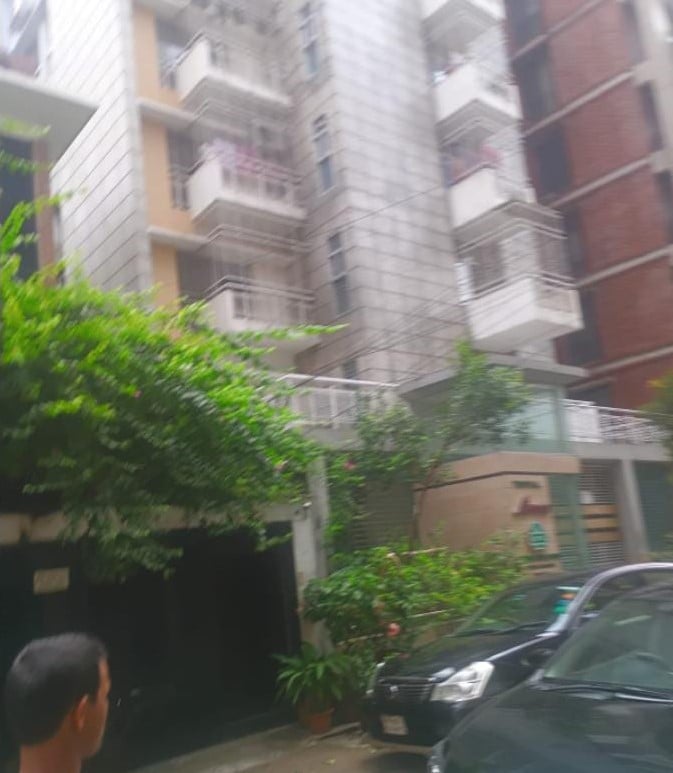 ছবি: বসুন্ধরা বি ব্লকের ৪৭ নম্বর বাড়ি, যেখানে আরিফের একাধিক ফ্ল্যাট রয়েছে।